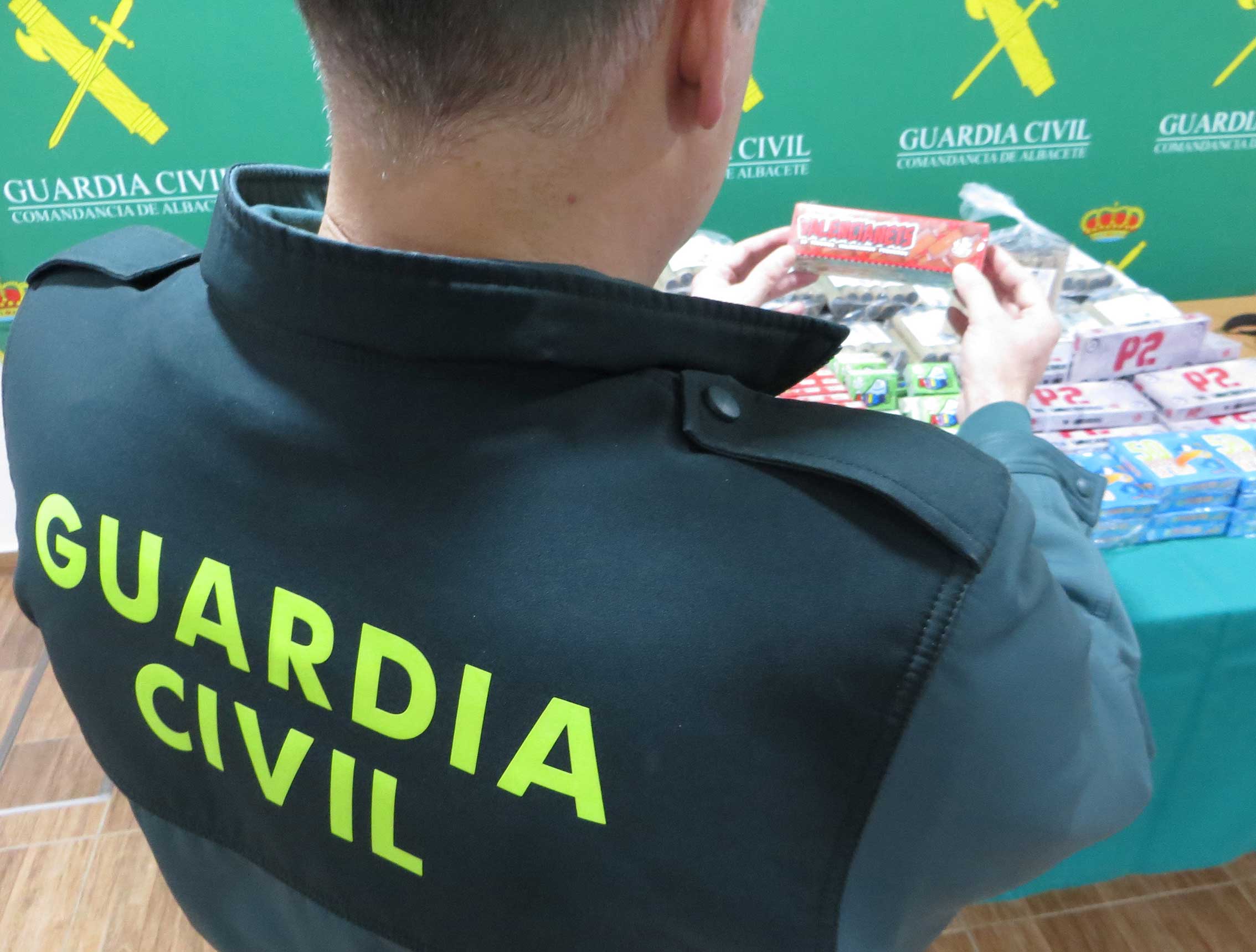 La Guardia Civil de Albacete interviene 1.700 artículos pirotécnicos durante la pasada campaña navideña 