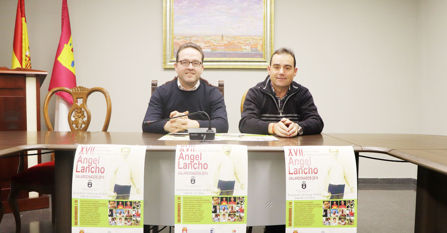 Fernando Hierro recibirá el premio Ángel Lancho que otorga el Ayuntamiento de Quintanar del Rey