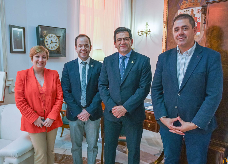  El alcalde de Herencia solicita la colaboración de la Diputación de Ciudad Real para seguir avanzando en proyectos de la localidad 