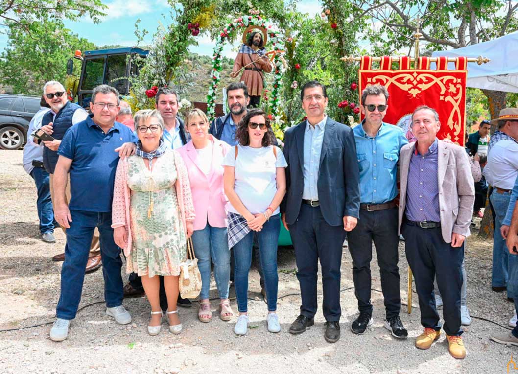  Caballero destaca el compromiso con el campo y el medio rural en la festividad de San Isidro reivindicando precios justos para los agricultores 