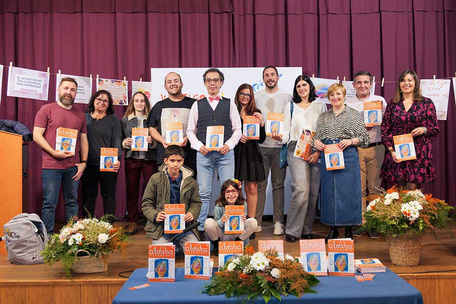 Entre versos y acordes el Grupo Literario Aldaba presentó ‘Poemas de Guardia’, el número 23 de su revista literaria