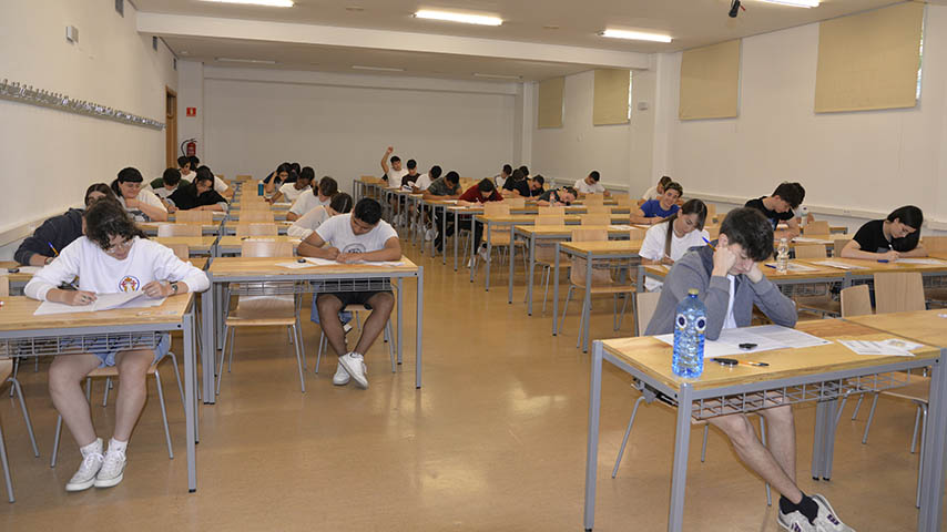 1695 estudiantes inician hoy la EvAU extraordinaria en la Universidad de Castilla-La Mancha