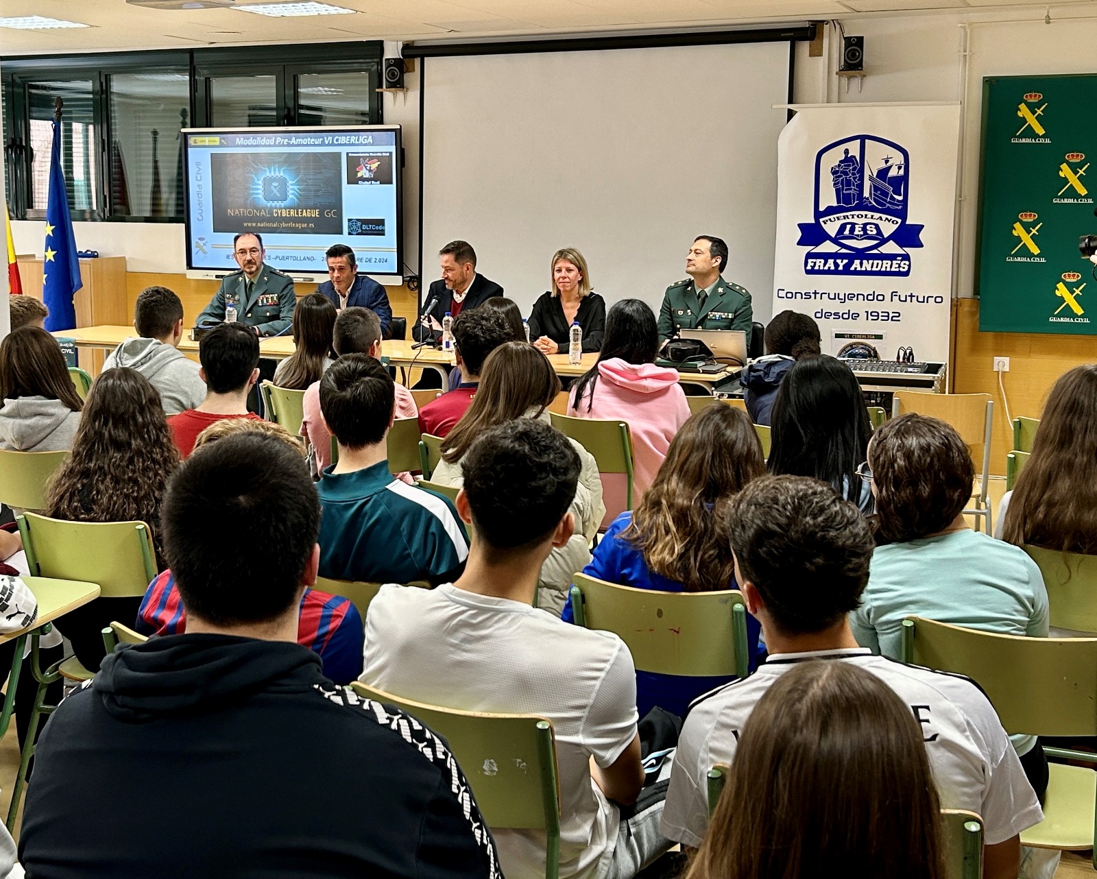 Inmaculada Jiménez resalta la importancia de trasladar a los jóvenes el uso responsable de las tecnologías y los riesgos que conlleva