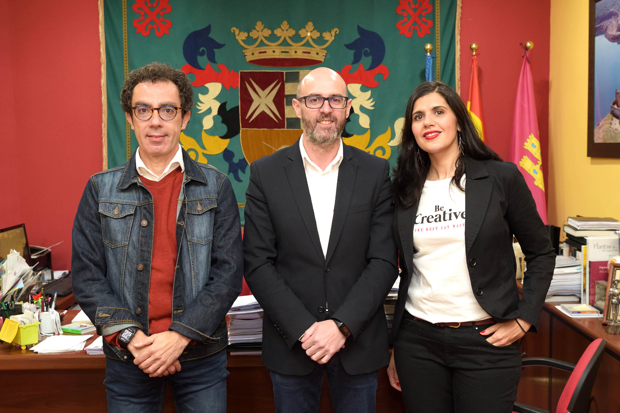 Mancha Verde y Aldaba rubrican el convenio de colaboración con el Ayuntamiento