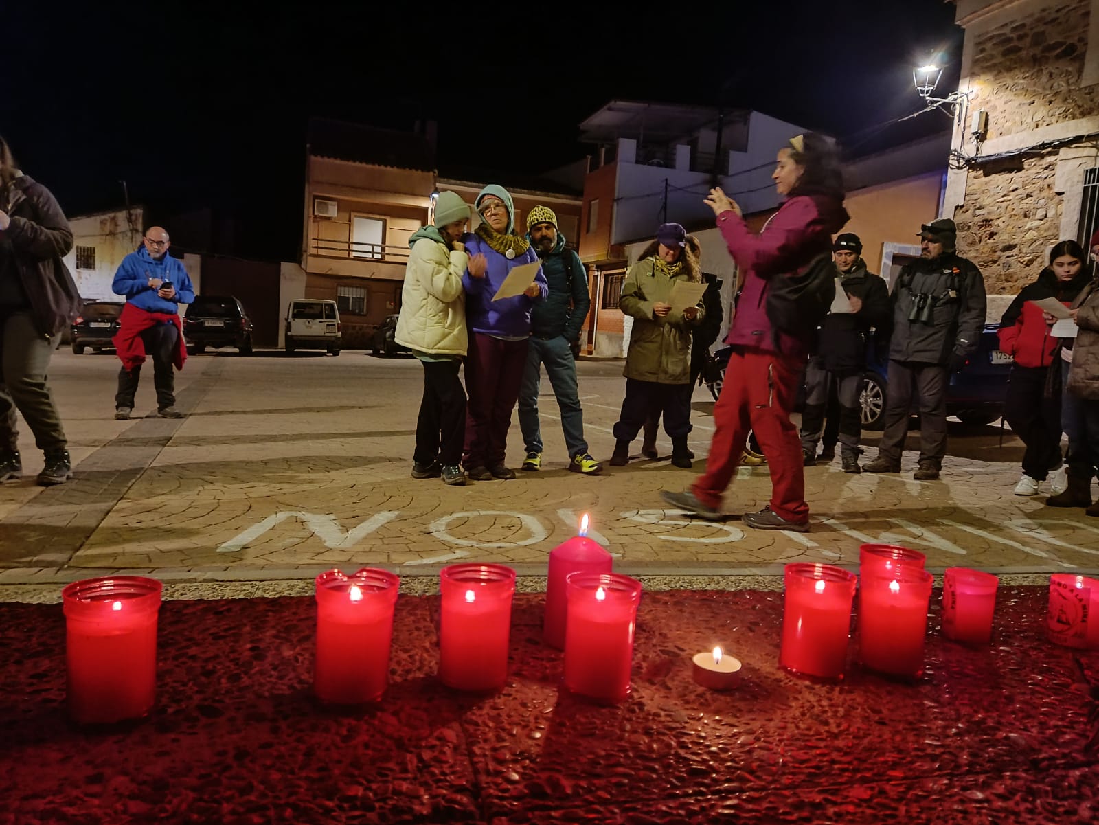 La Plataforma No a la Mina de Fontanarejo y Arroba se opone a la calificación urbanística y realiza un conjuro contra el proyecto minero