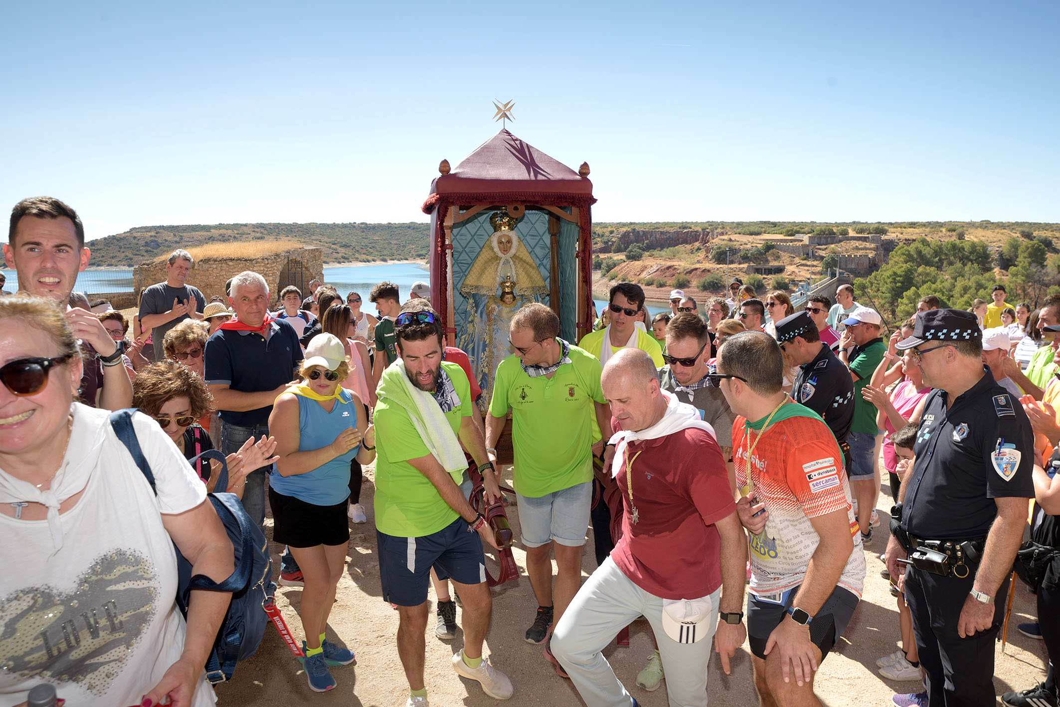 El pueblo de Argamasilla de Alba celebra la romería en honor a su patrona la Virgen de Peñarroya