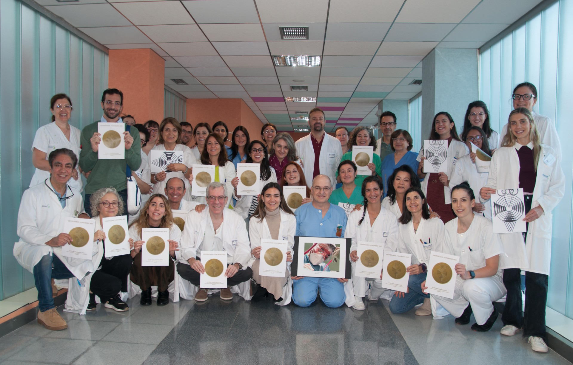 La Gerencia de Alcázar de San Juan recibe tres premios en el Congreso de la SEO por su excelencia oftalmológica