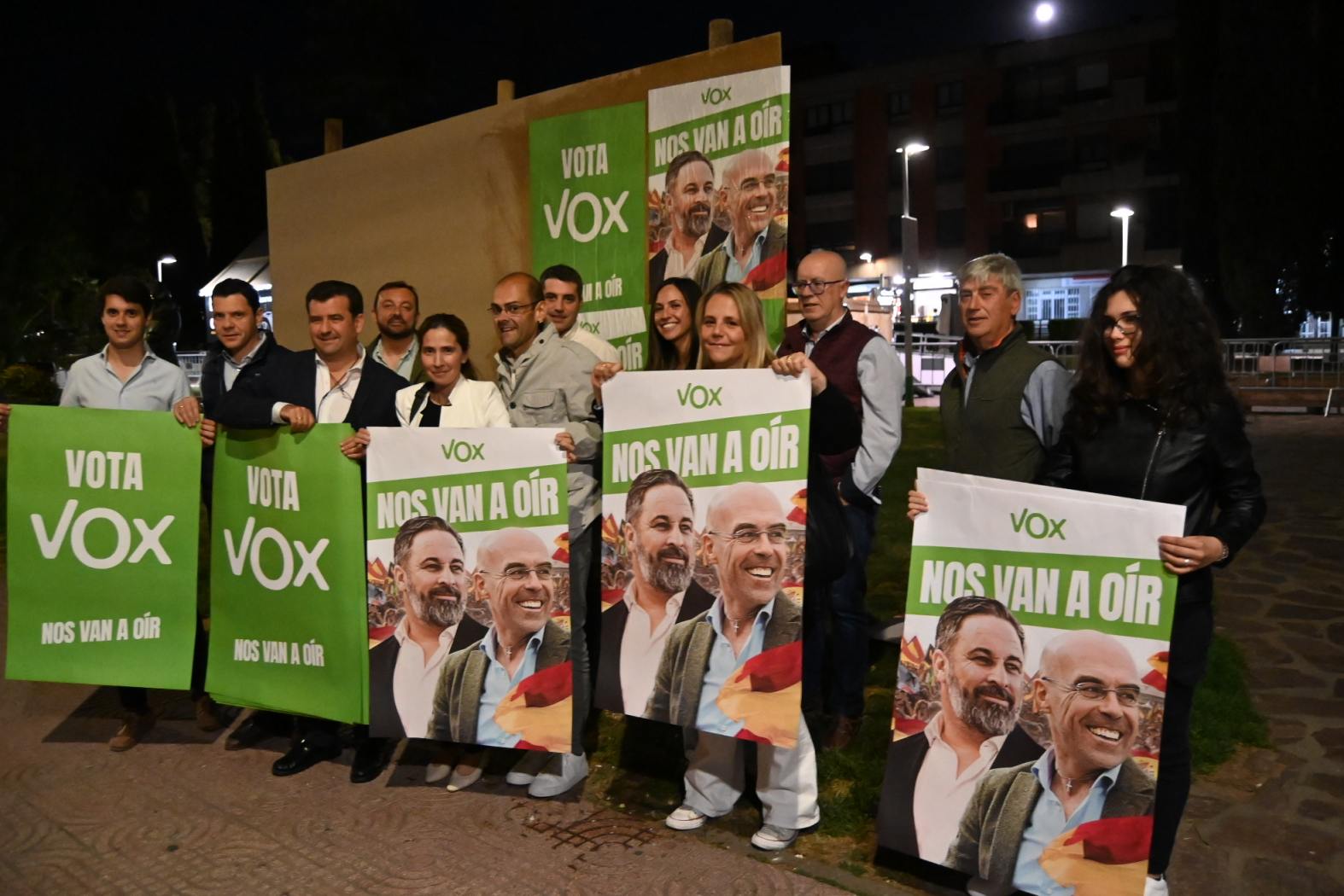 VOX arranca la campaña electoral pidiendo el voto para cambiar las nefastas políticas europeas