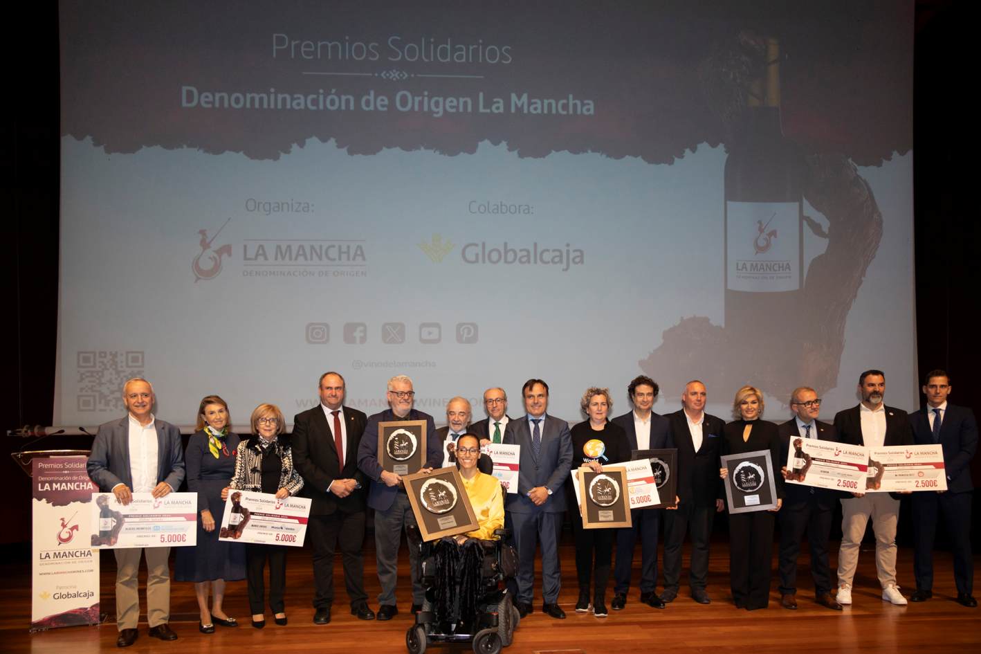 La periodista Sandra Golpe, la deportista teresa perales, el chef Pepe Rodríguez, el humorista Millán Salcedo y la ONG World Central Kitchen reciben los galardones solidarios de la DO La Mancha con el foco puesto en la DANA de Valencia