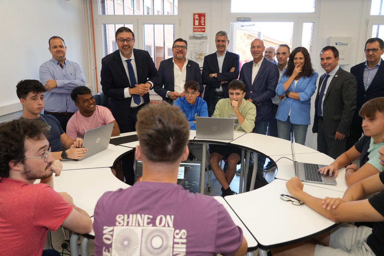 Castilla-La Mancha recibe más de 1,4 millones de euros del Ministerio de Educación para poner en marcha 26 nuevas aulas ATECA 