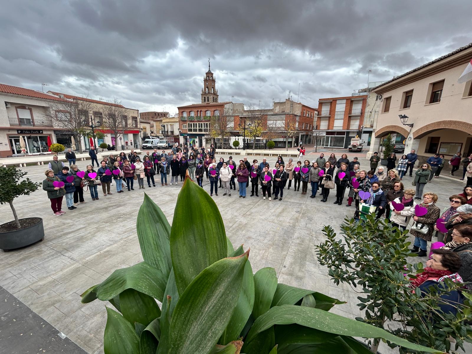 “Que la única cifra sea 0”, lema del acto institucional celebrado en Villacañas con motivo del 25N, Día Internacional de la Eliminación de la Violencia contra las Mujeres