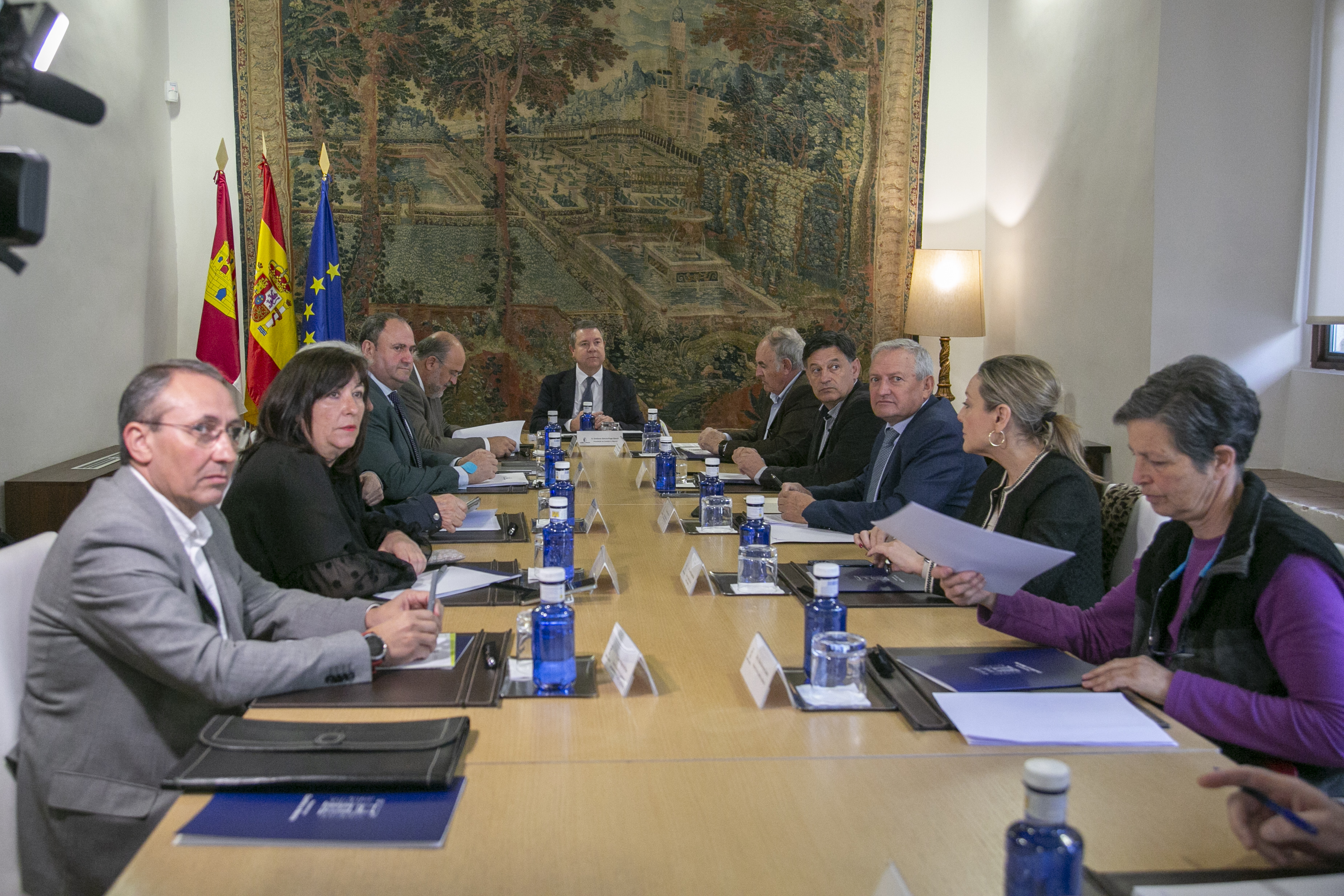 El Gobierno de Castilla-La Mancha pondrá en marcha un Comité de Coordinación para desarrollar medidas que den respuesta a las necesidades del sector agropecuario 