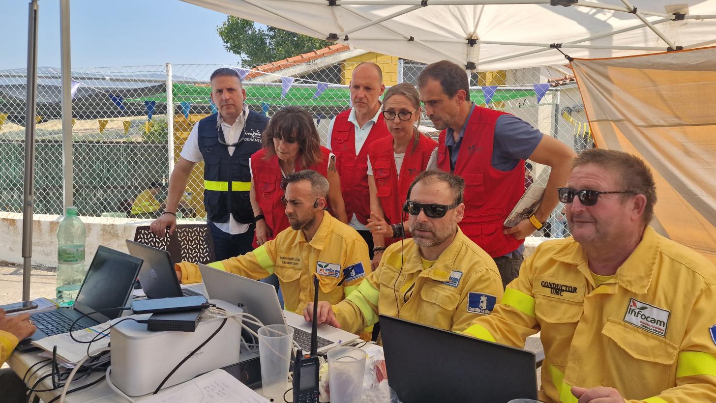 El Gobierno de Castilla-La Mancha trabaja intensamente con el dispositivo INFOCAM para estabilizar el incendio de La Estrella que se mantiene en Nivel 2