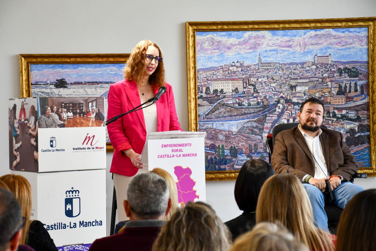 El Gobierno de Castilla-La Mancha promueve junto a FADEMUR el emprendimiento de las mujeres en zonas rurales