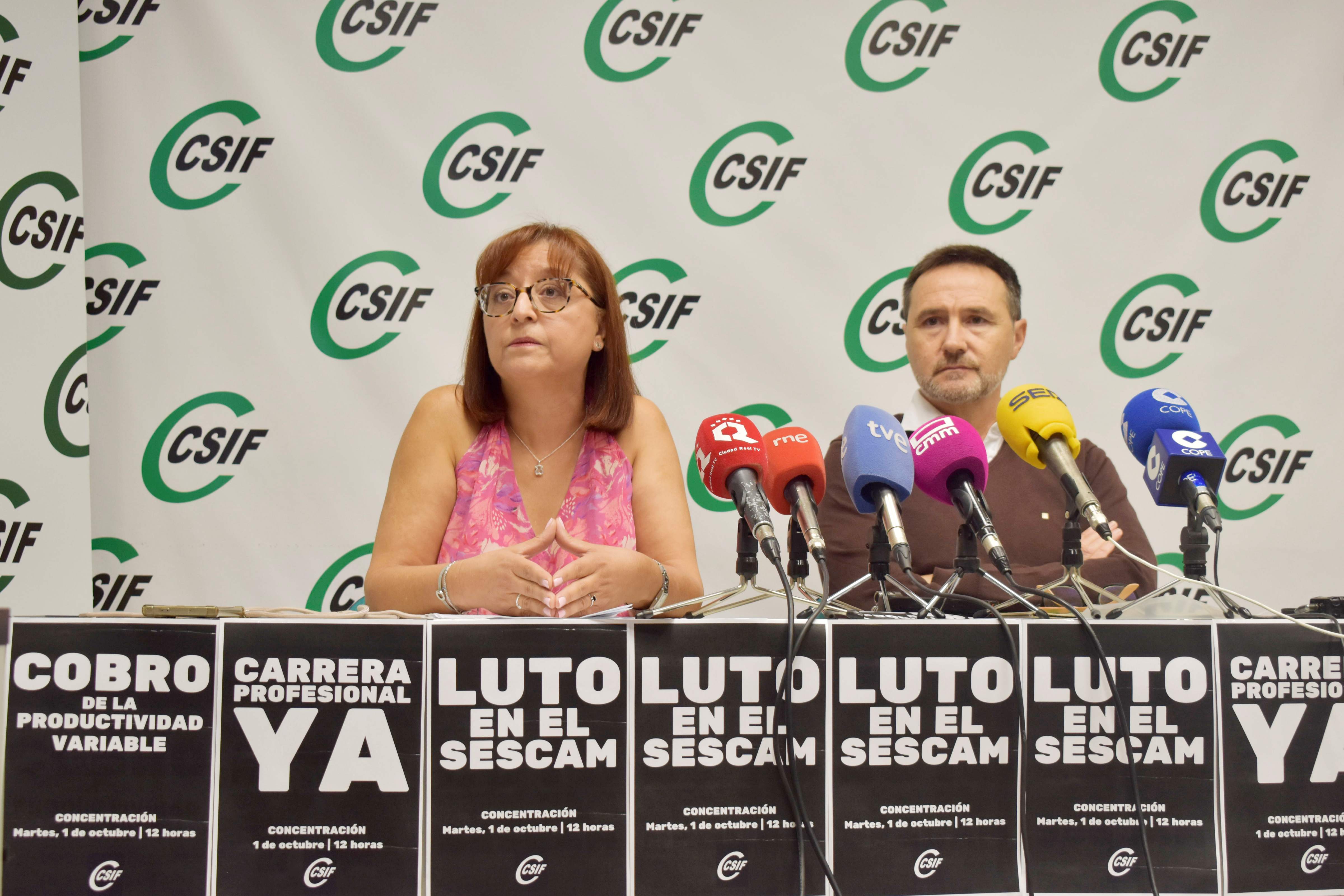 Bajo el lema ‘Luto en el Sescam’, CSIF expone el deterioro progresivo del servicio de salud, acentuado en los últimos meses por las restricciones en la contratación de profesionales por motivos presupuestarios