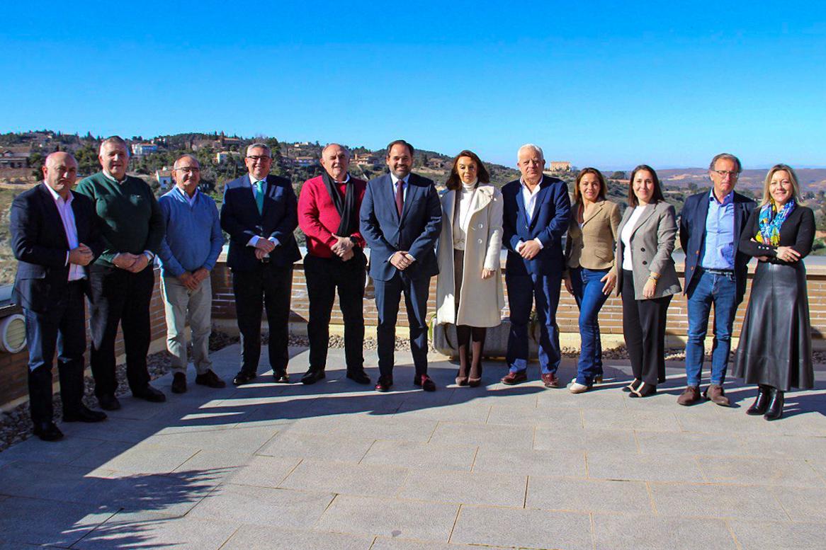 Núñez: “Vamos a construir juntos un nuevo modelo de política agraria para Castilla-La Mancha”