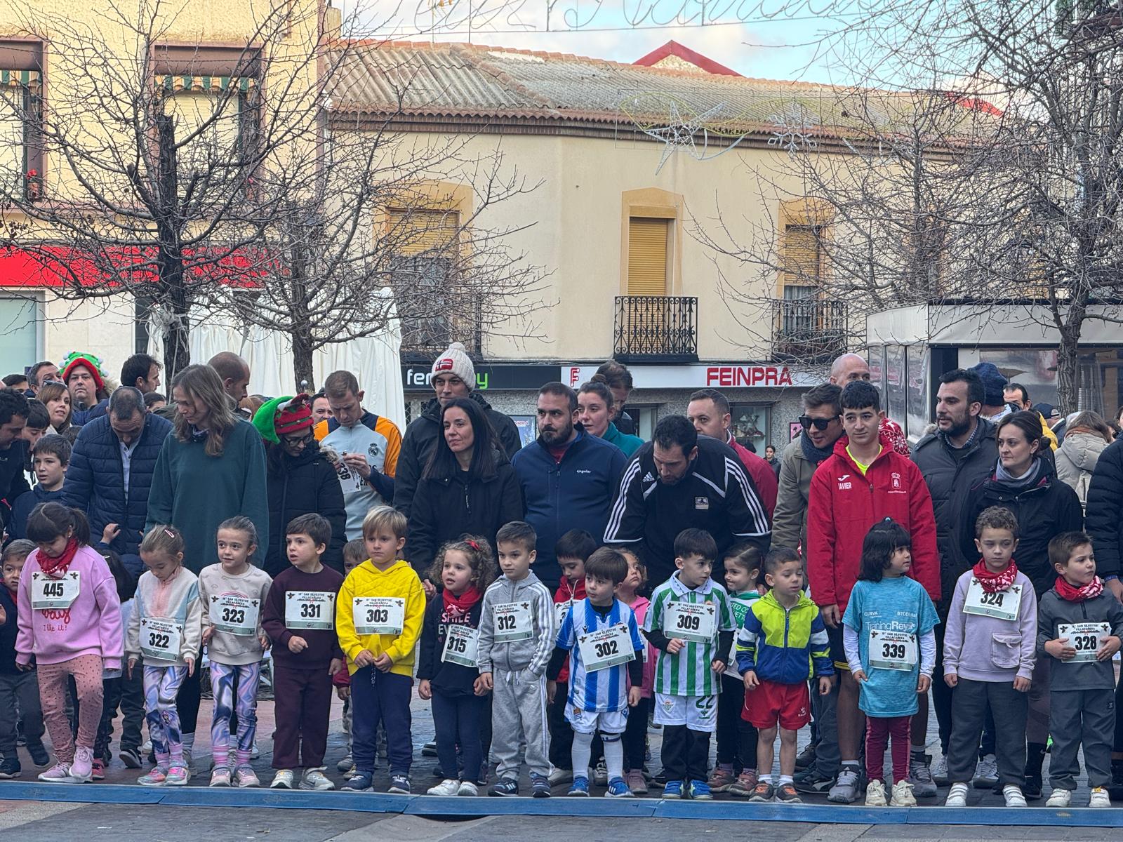 Rodrigo José Navarro Sesmero y Eva Segura Saelices, ganadores de la San Silvestre Villacañera