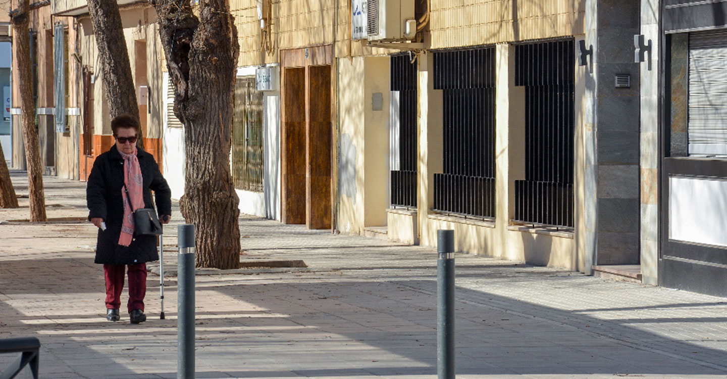 Finaliza la fase IV de reparación de acerados en la avenida Don Antonio Huertas