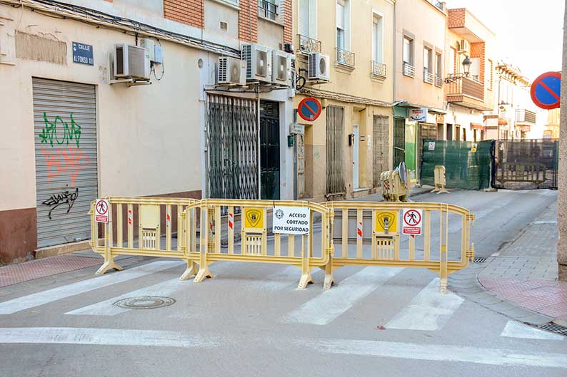 Cerrada al tráfico la calle Alfonso XII entre Campo e Ismael de Tomelloso
