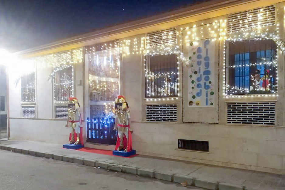 Un original montaje en la calle Tinajeros gana el IV Concurso de Decoración Navideña de Tomelloso