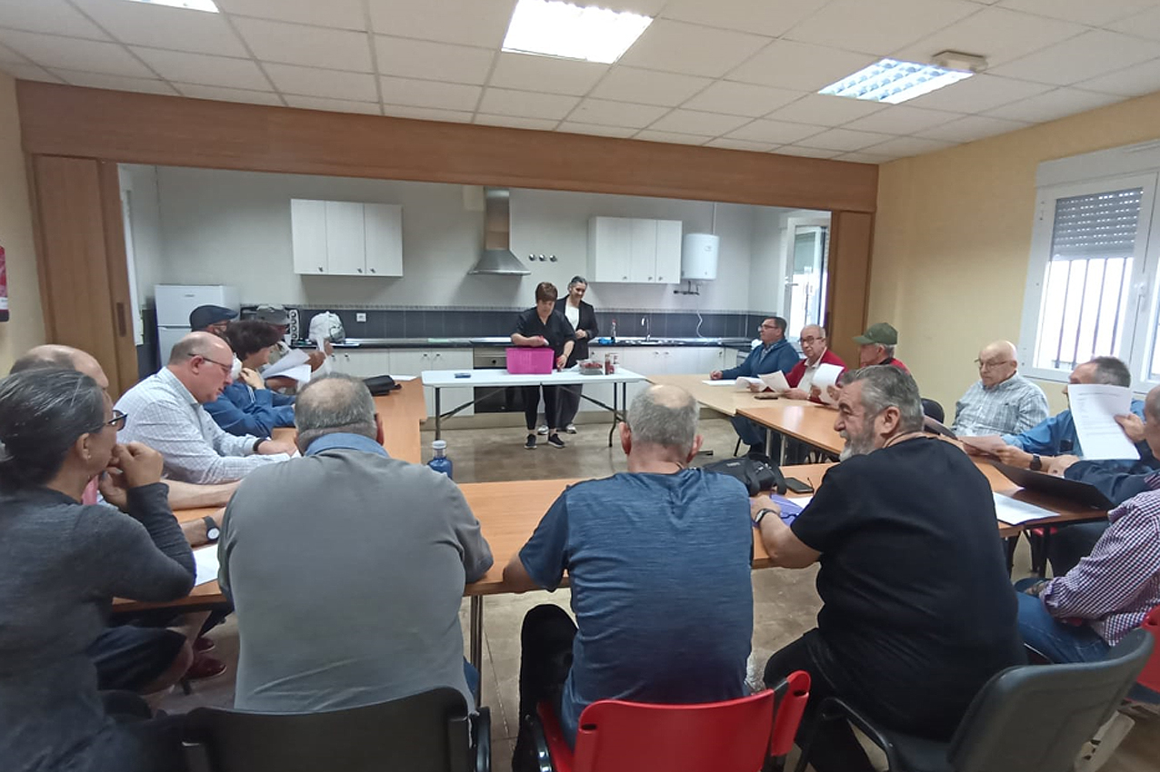 Arranca en Tomelloso el taller de cocina para principiantes “Cocinemos Juntos”