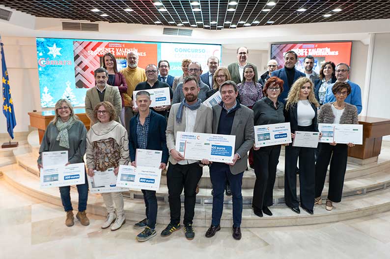 Jiménez Valentín de Tomelloso se alza con el primer premio provincial del Concurso de Escaparates navideños de la Cámara de Comercio y Fecir