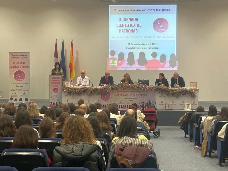 El Hospital General de Tomelloso reúne a más de cien matronas de la región en la jornada “Conociendo el pasado, construyendo el futuro”