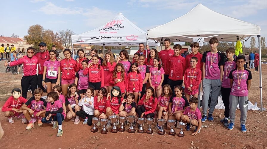 La Manchathon Academy vuelve a colocar a Tomelloso en los primeros puestos del atletismo escolar 