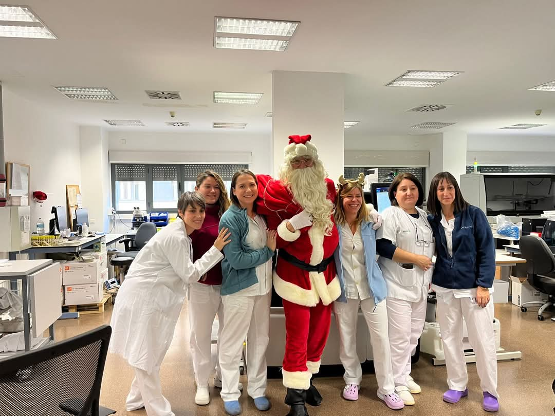 Papá Noel visitó el Hospital de Tomelloso