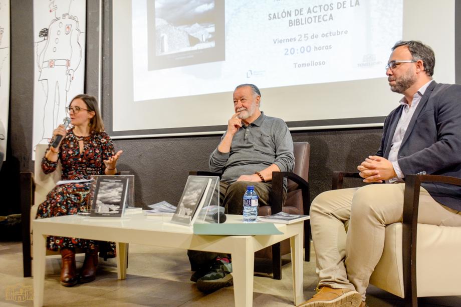 Dionisio Cañas presenta “Poesía Rural de Tomelloso” tras 30 años de espera