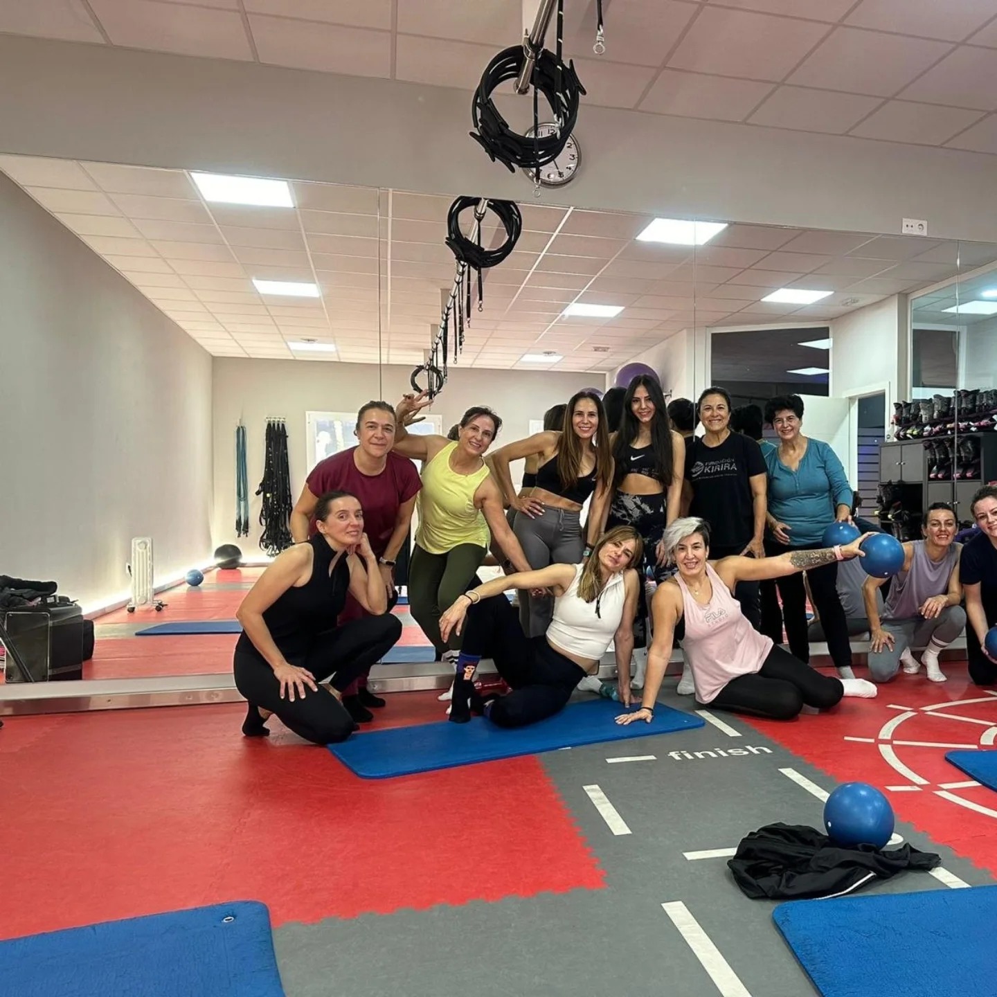 Gran asistencia y exitosa Máster class “Recupera tu abdomen” dentro de las actividades del non-stop 24 horas de Fisioterapia Belló