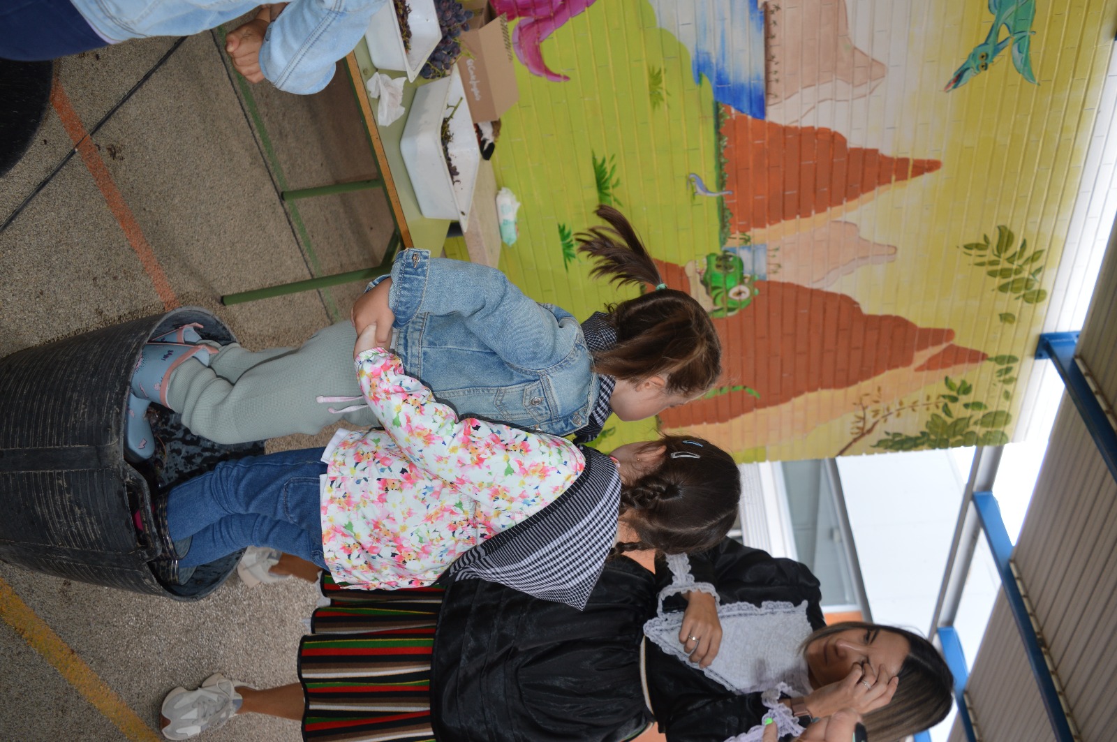 Vendimia en el CEIP Félix Grande