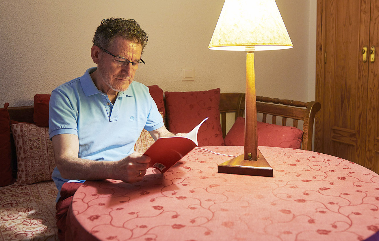 Homenaje al Poeta Eugenio Arce Lérida por las lindes de los días