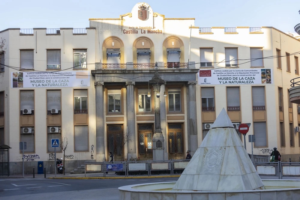 Cambio de ubicación del Museo de la Caza, de la Naturaleza “y de las contradicciones”. ¿Cuestión Política?