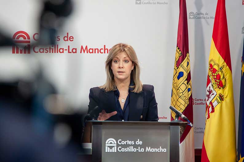 El parlamentarismo visto desde los ojos de una mujer que desde joven tuvo claro su interés por la política