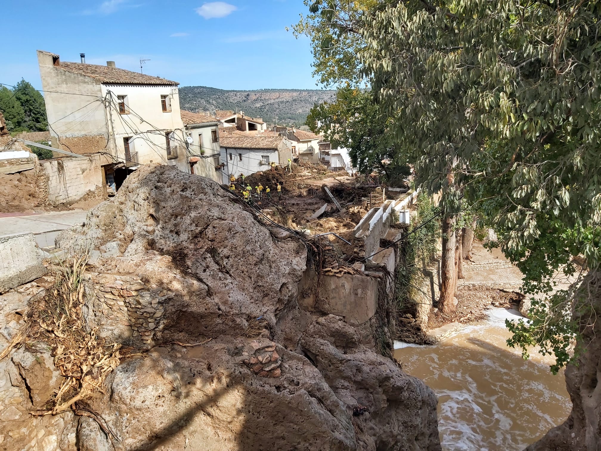       El llanto trágico de noviembre en España es nuestro dolor inmenso