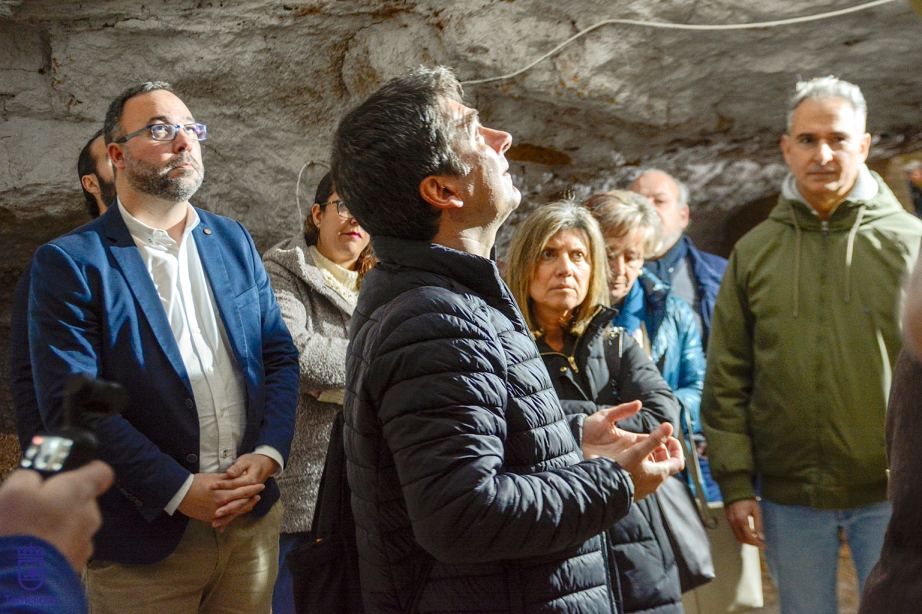 Alumnos y profesores de la UCLM visitan areneros en Tomelloso