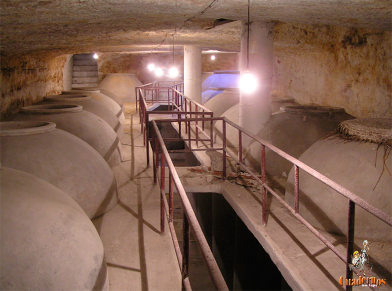 Escaleras en las cuevas de Tomelloso