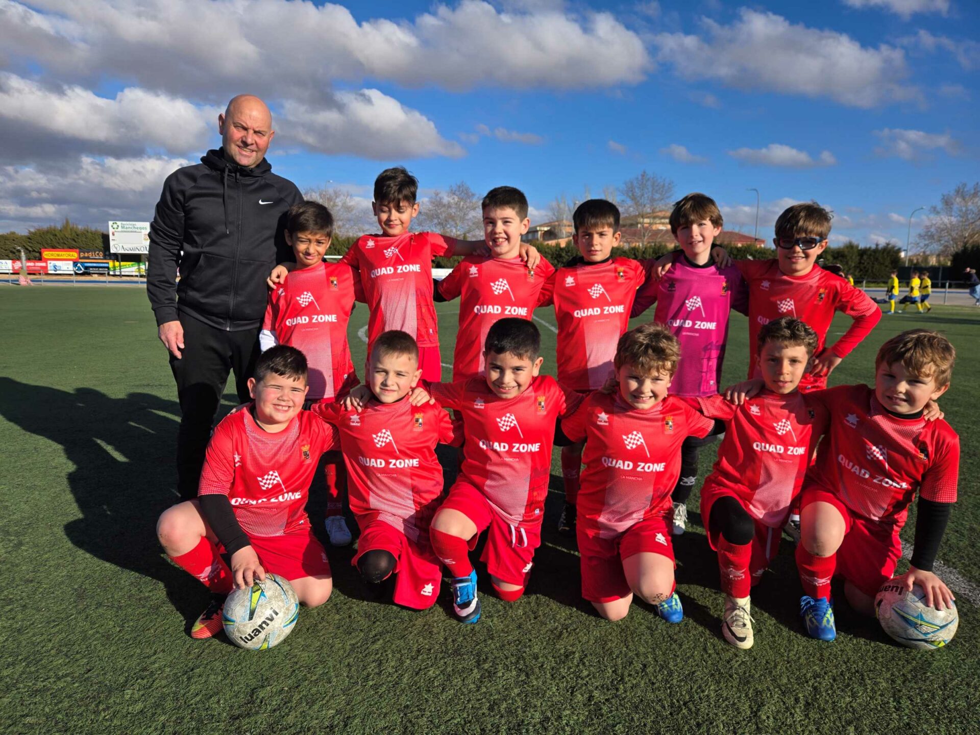 escuelafutbolpedro-munoz-futbol-base-2