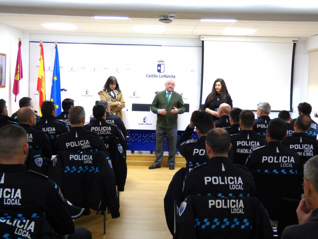 Un total de 28 alumnos comienzan esta semana los cursos de ascenso a categorías superiores de la Policía Local en Castilla-La Mancha