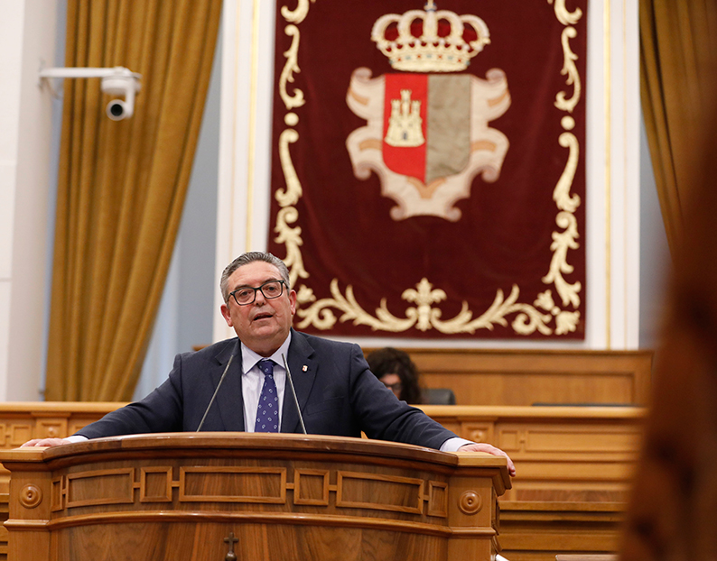 Lucas-Torres reclama paralizar y derogar el Canon del Agua