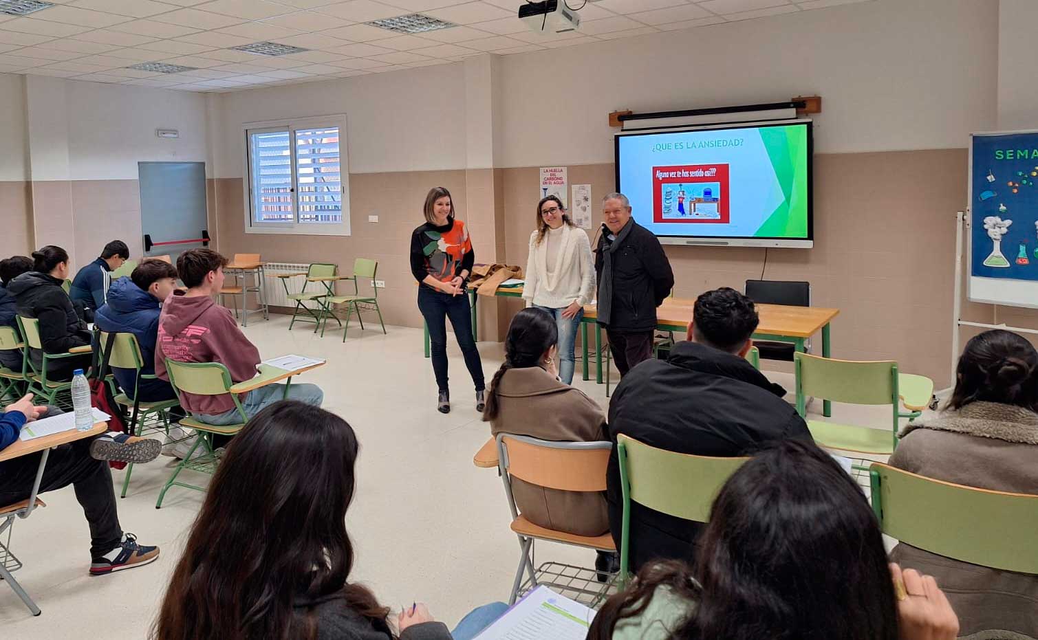 Un total de 120 alumnos y alumnas de Secundaria de Villarrubia de los Ojos participaron en la 1ª Jornada de Promoción de la Salud Mental para los adolescentes