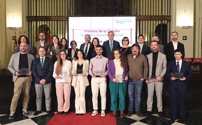 La Cátedra Fundación Eurocaja Rural-UCLM distingue a los mejores TFG y TFM de 2024 y entrega los 'Premios Cultura, Patrimonio e Innovación en el Medio Rural'