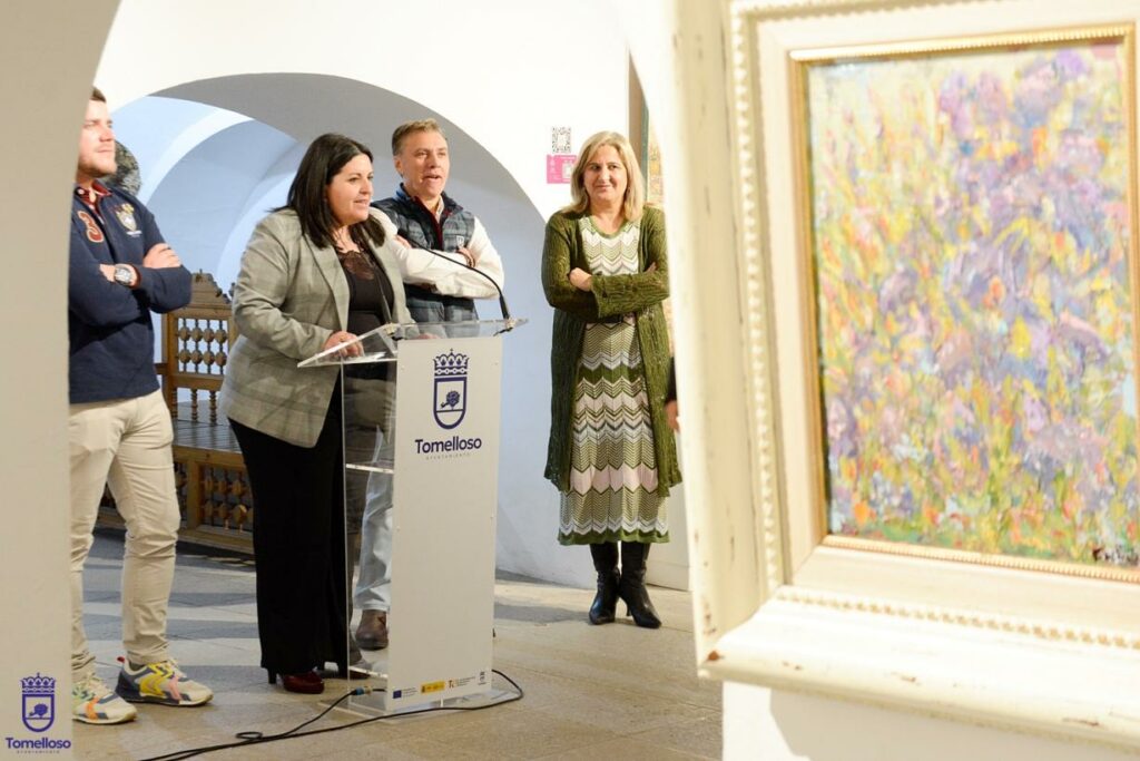 Tomelloso ya puede disfrutar de la exposición: “Los colores de La Mancha”