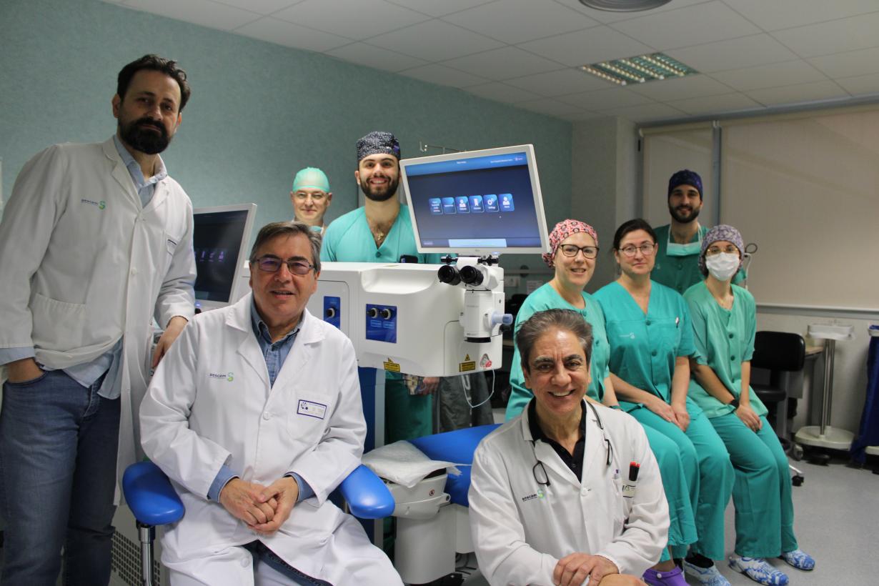 El Hospital Universitario Mancha Centro supera las 2.500 operaciones de cataratas utilizando un robot de última generación