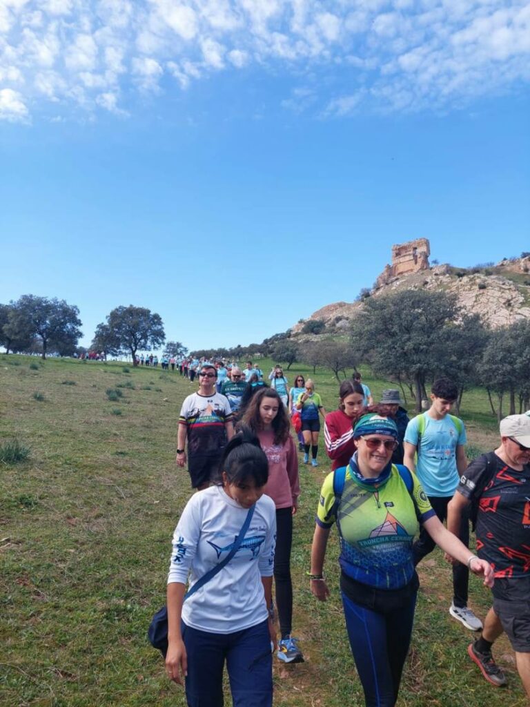 Cerca de 200 deportistas se movilizan para recaudar fondos en la primera ‘Marcha VS Cáncer’ de Calzada de Calatrava