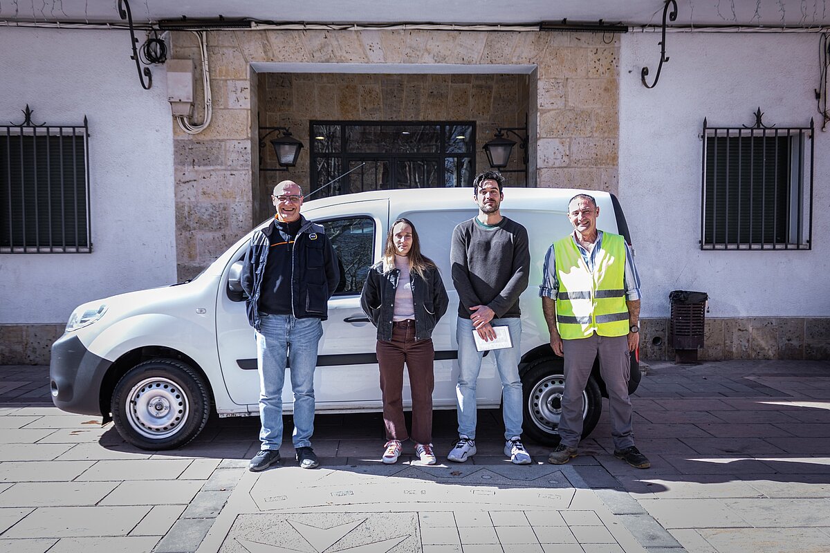 El Ayuntamiento de Argamasilla de Alba recibe un nuevo vehículo para el Departamento de Jardinería