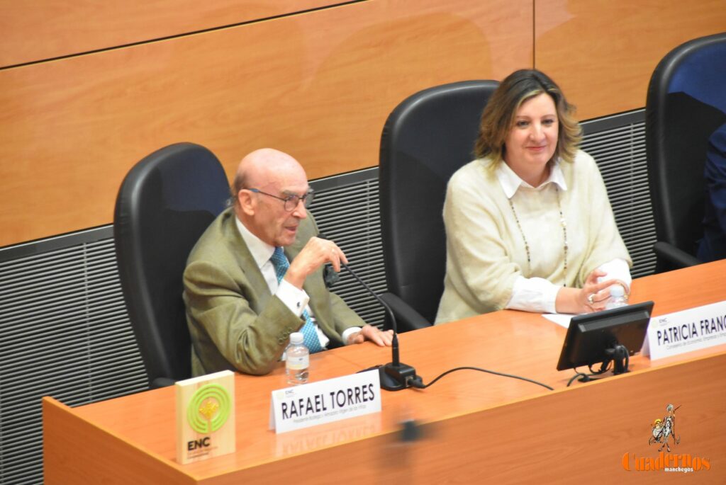 Patricia Franco clausura en Tomelloso el Programa de Alta dirección Cooperativa