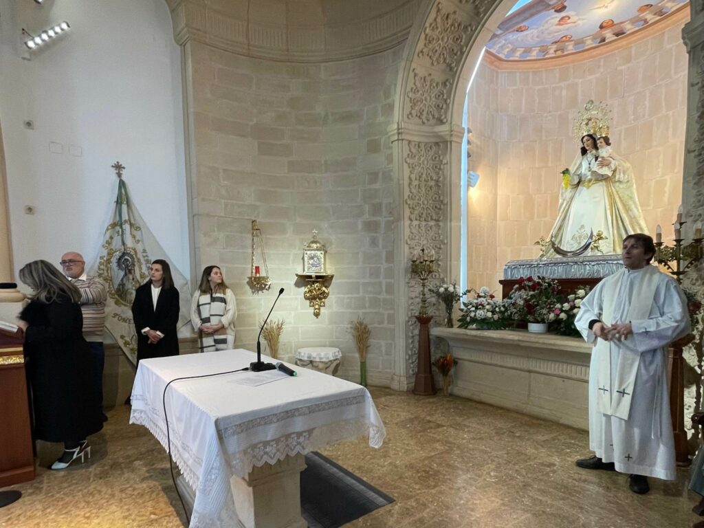 Presentación niños y niñas a la Virgen de las Viñas