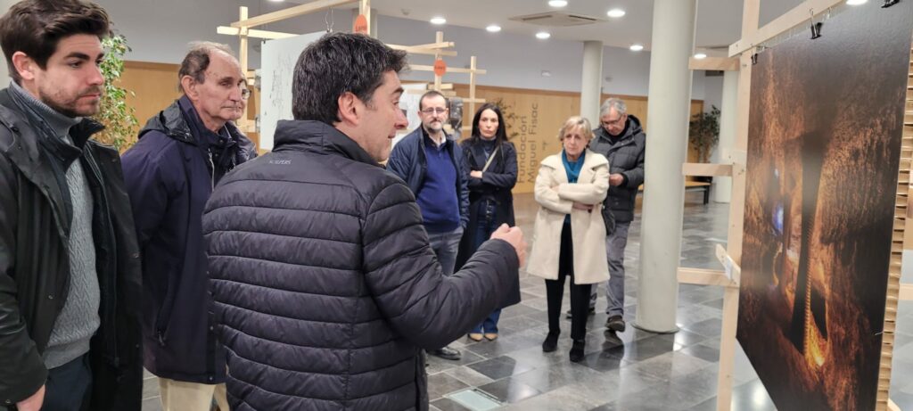 visita cueva areneros 3